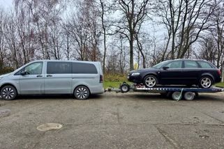 Uvnitř osm lidí a vzadu 2,5tunový vlek. Vyzkoušeli jsme nejuniverzálnější prémiové auto dneška